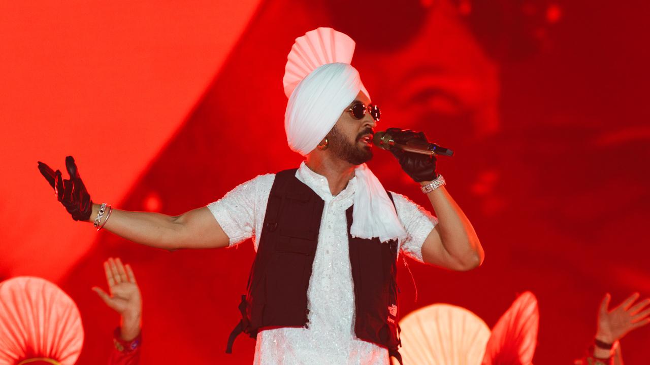 Dil-Luminati India Tour: Diljit Dosanjh mesmerises Mumbaikars during performance