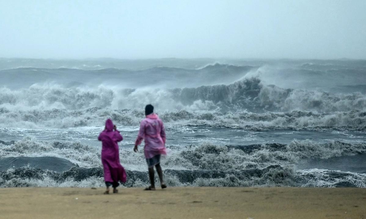 Cyclone Fengal remains stationary near Puducherry, says IMD