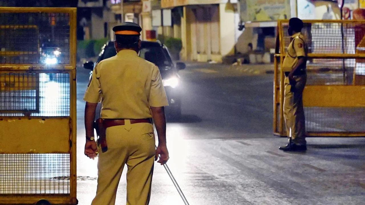 New Year 2024: Mumbai Police to deploy thousands of cops on city streets