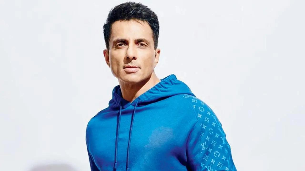 Have you heard? Sonu Sood's gift for Delhi is the song Hitman from Fateh