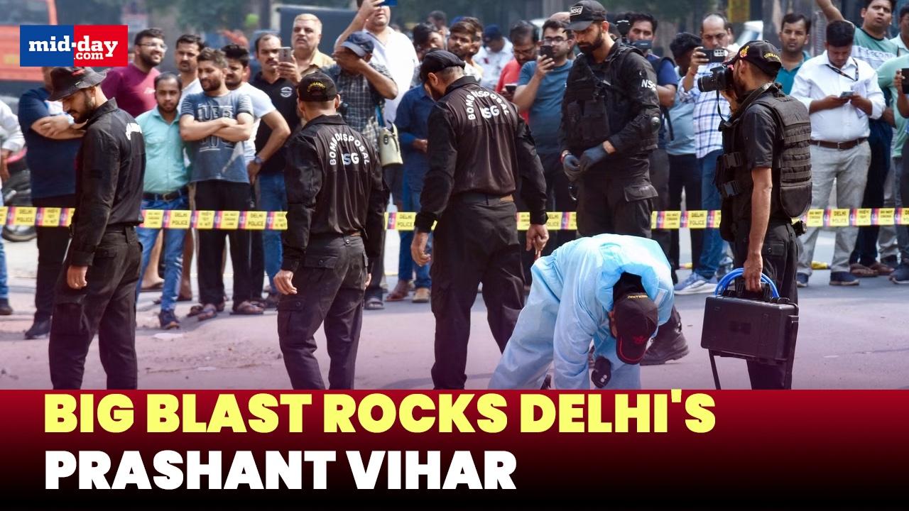 Blast in Delhi's Prashant Vihar, Police & emergency teams reach on site