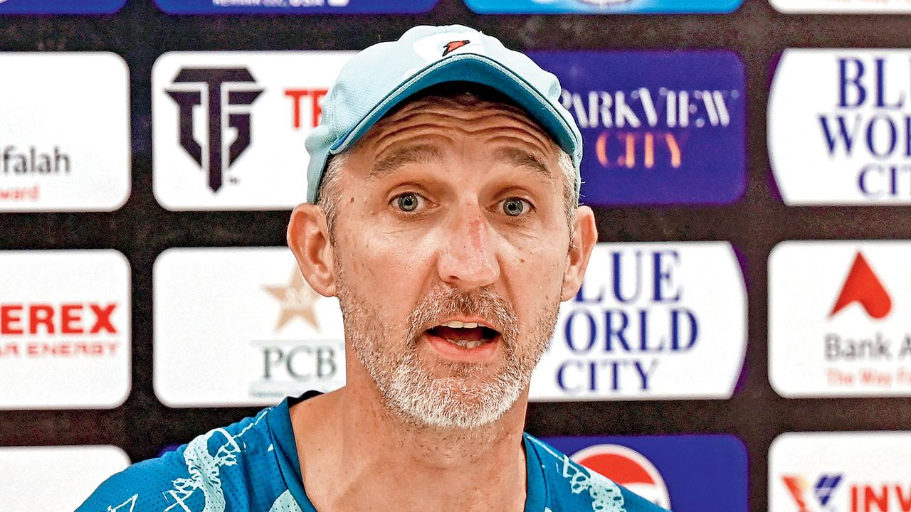 Gillespie steps in as Pak coach for Australia tour after Kirsten's resignation