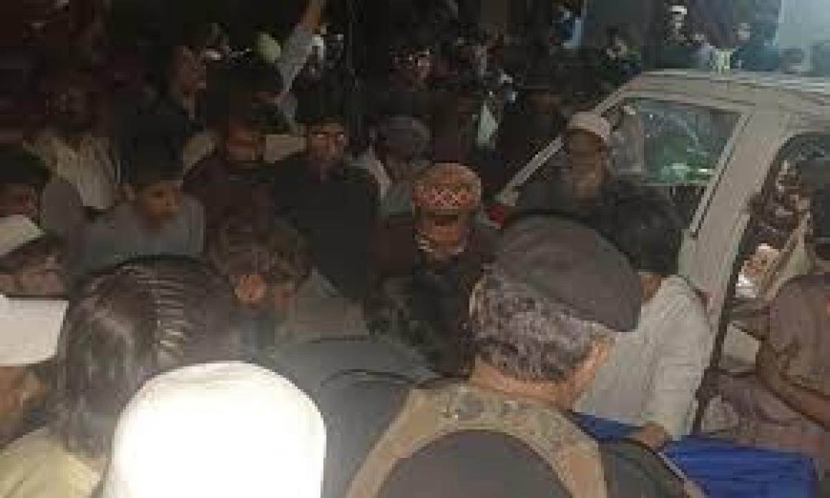 Bus accident in Pakistan’s Khyber Pakhtunkhwa leaves 2 dead, 36 injured