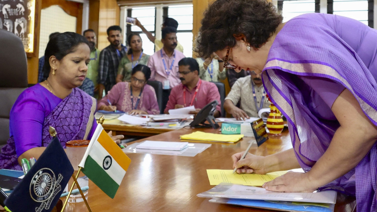 During her public address, Priyanka also said that she considers it an honour to be chosen to represent the people of Wayanad