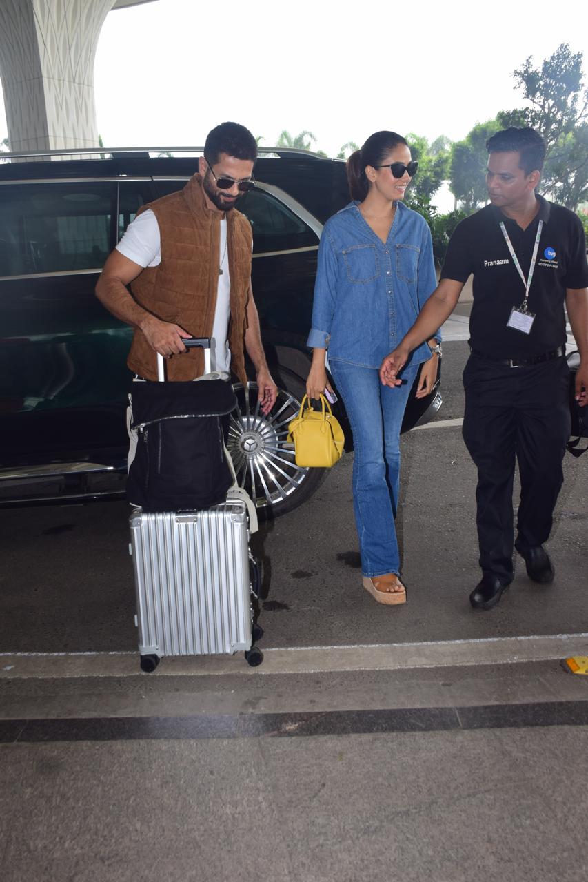 It's vacation mode of for Mira Rajput and Shahid Kapoor! The couple was snapped outside Mumbai airport