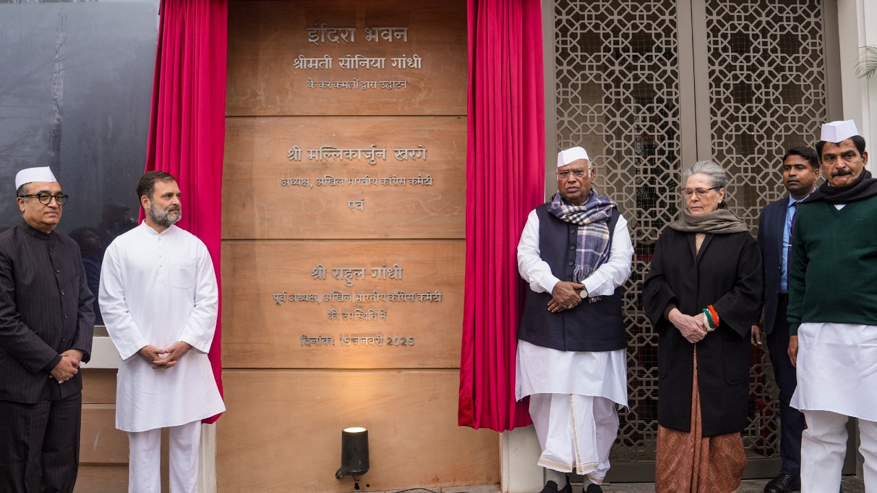 Sonia Gandhi then inaugurated the building, asking Kharge to join her in cutting the ribbon at the entry of the building