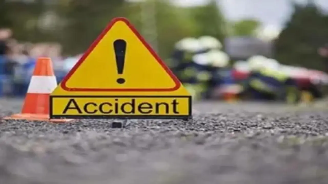 Motorcycle rams into truck in Mumbai's Aarey area, biker dead