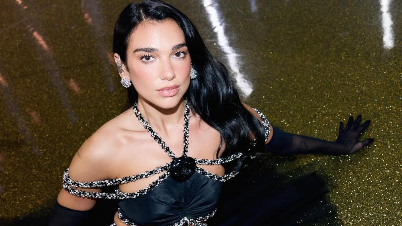 Dua Lipa terrified after fans sneak into her hotel, wait outside bedroom door 