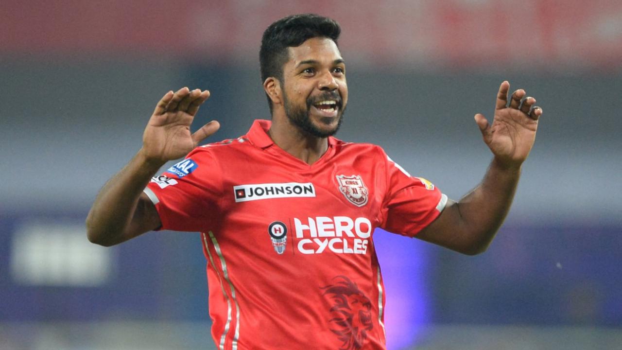 India pacer Varun Aaron retires from 'representative cricket'